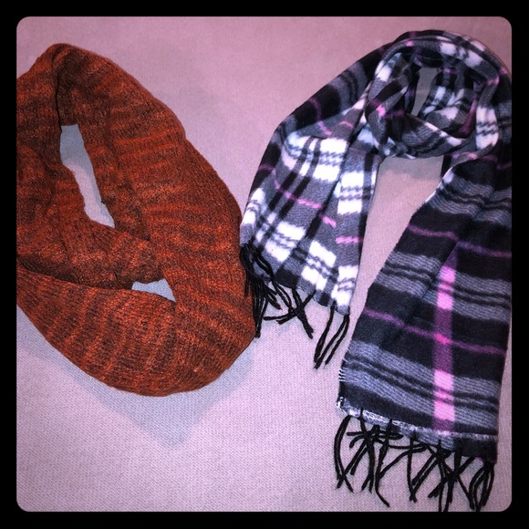 Accessories - 1 hr sale🚨Scarf Bundle Accessories - 1 hr sale🚨Scarf Bundle